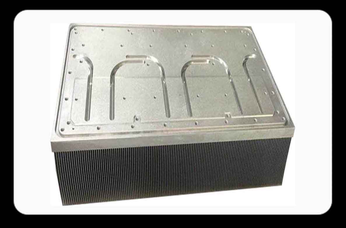 Large-scale air cooling skived heat sink fins